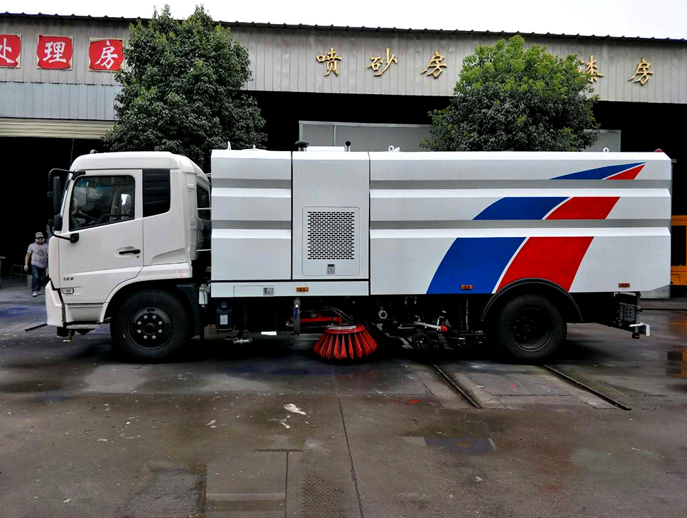 Road sweeper
