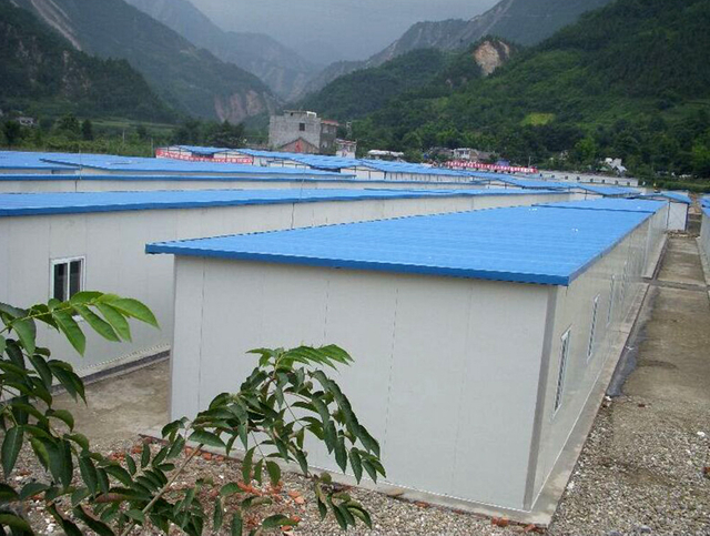 Prefab T house T03