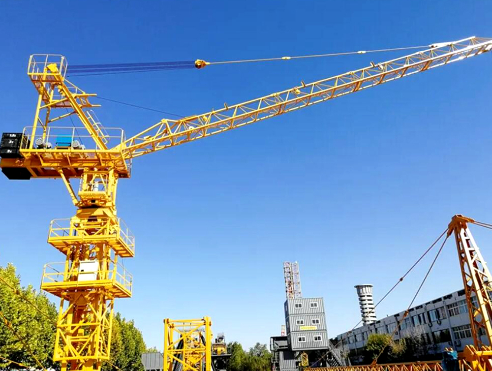 Luffing-jib tower crane