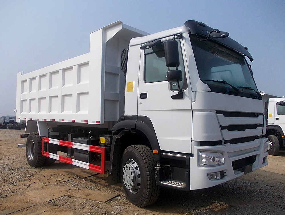 Dump truck