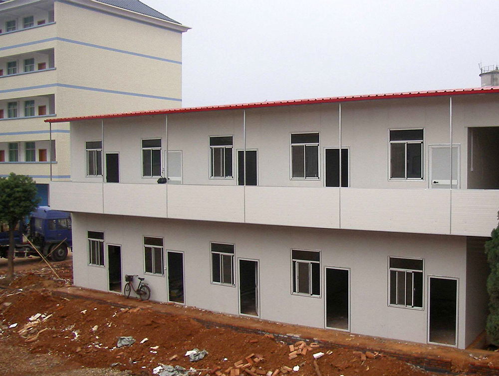 Prefab T house T06